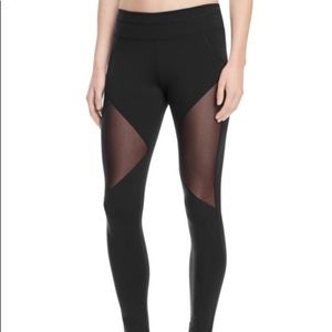 Varley Bicknell Mesh Insert Legging